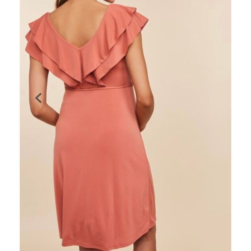 Jessica Simpson Maternity Ruffle Front Dress Small - Picture 2 of 6